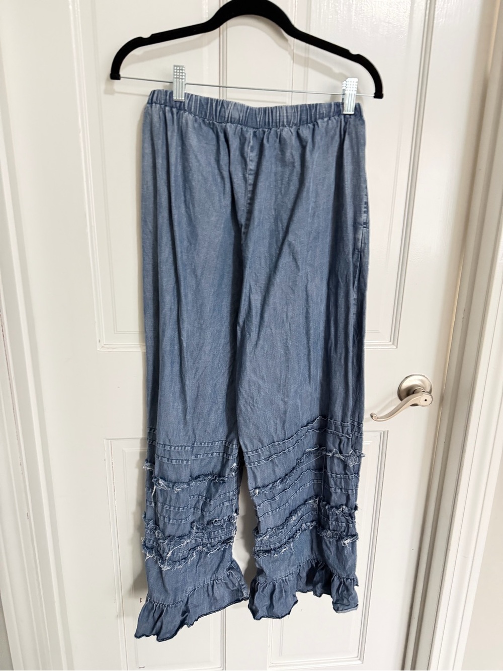 Boutique Easel Endless Journey Ruffled Hem Boho Wide Leg Pants Size M - Picture 6 of 7